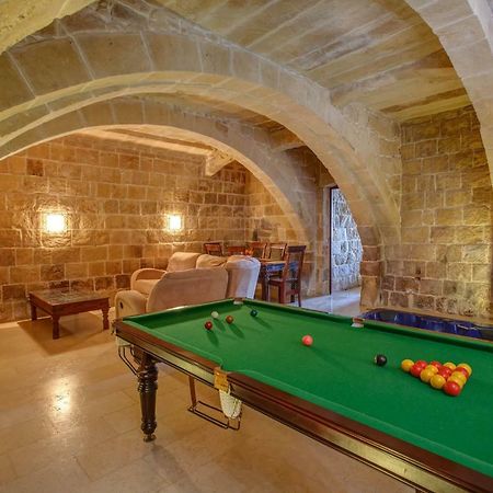 Il-Veduta Holiday Farmhouse With Sunny Private Pool In Island Of Gozo Gharb  Ngoại thất bức ảnh
