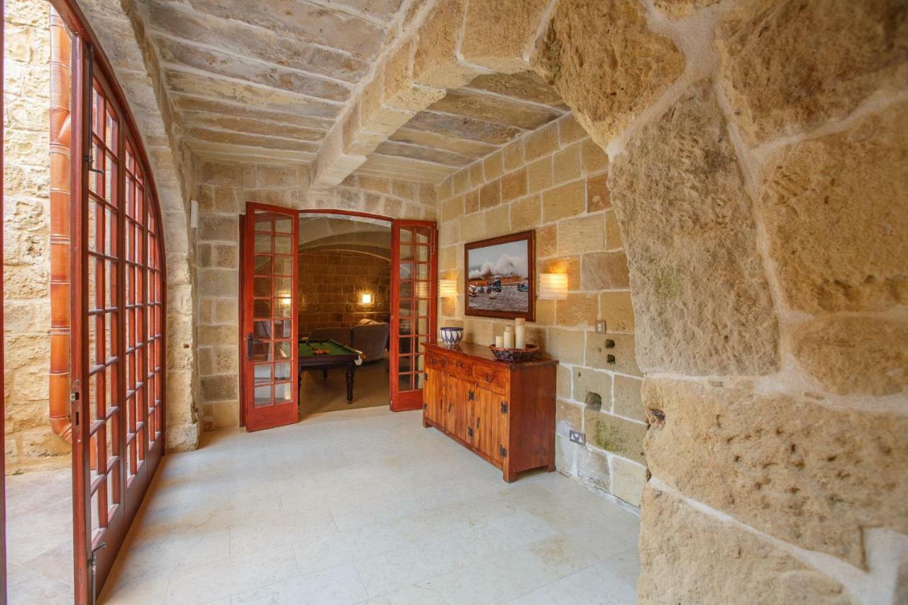 Il-Veduta Holiday Farmhouse With Sunny Private Pool In Island Of Gozo Gharb  Ngoại thất bức ảnh